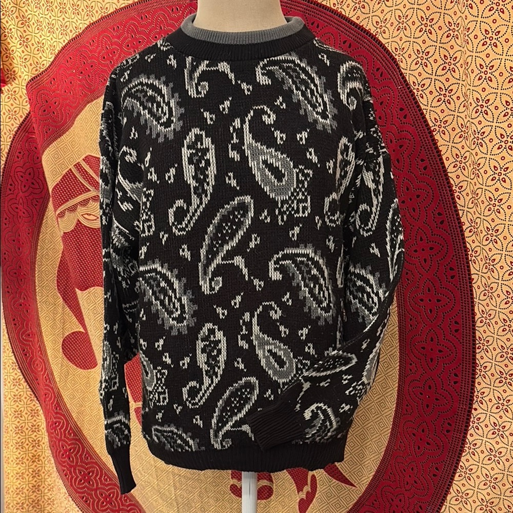Gitano Black Crewneck Sweater with Paisley Pattern